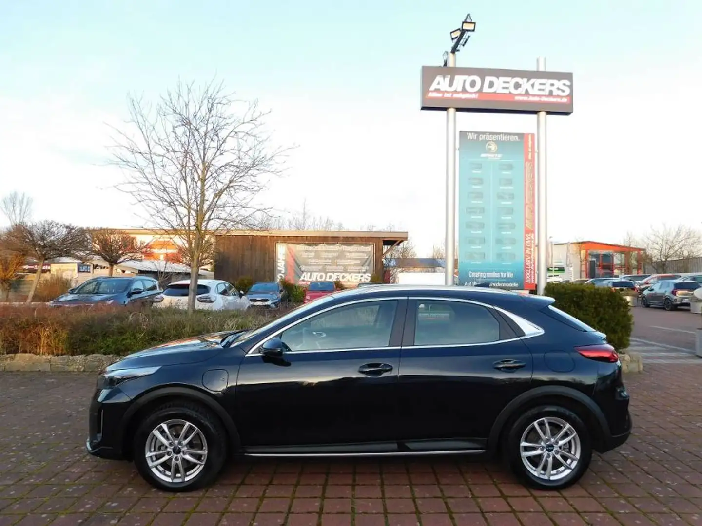 Kia XCeed 1,6 PHEV Plug-in Hybrid Automatik Vision Komfort N Schwarz - 2
