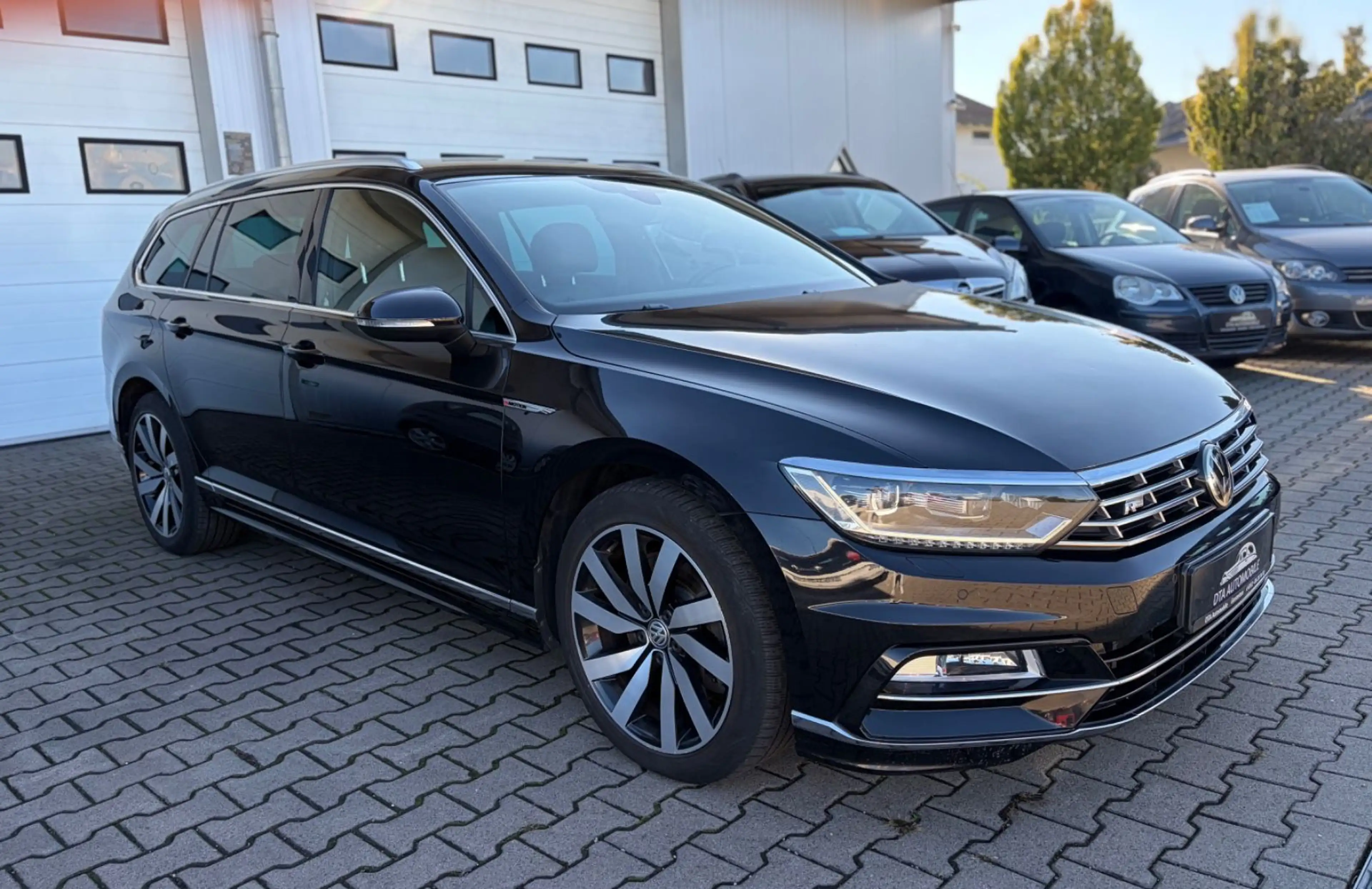 Volkswagen Passat Variant Passat R-Line 4Motion 2.0 TDI * ACC*LED*KeyGo* — photo 4