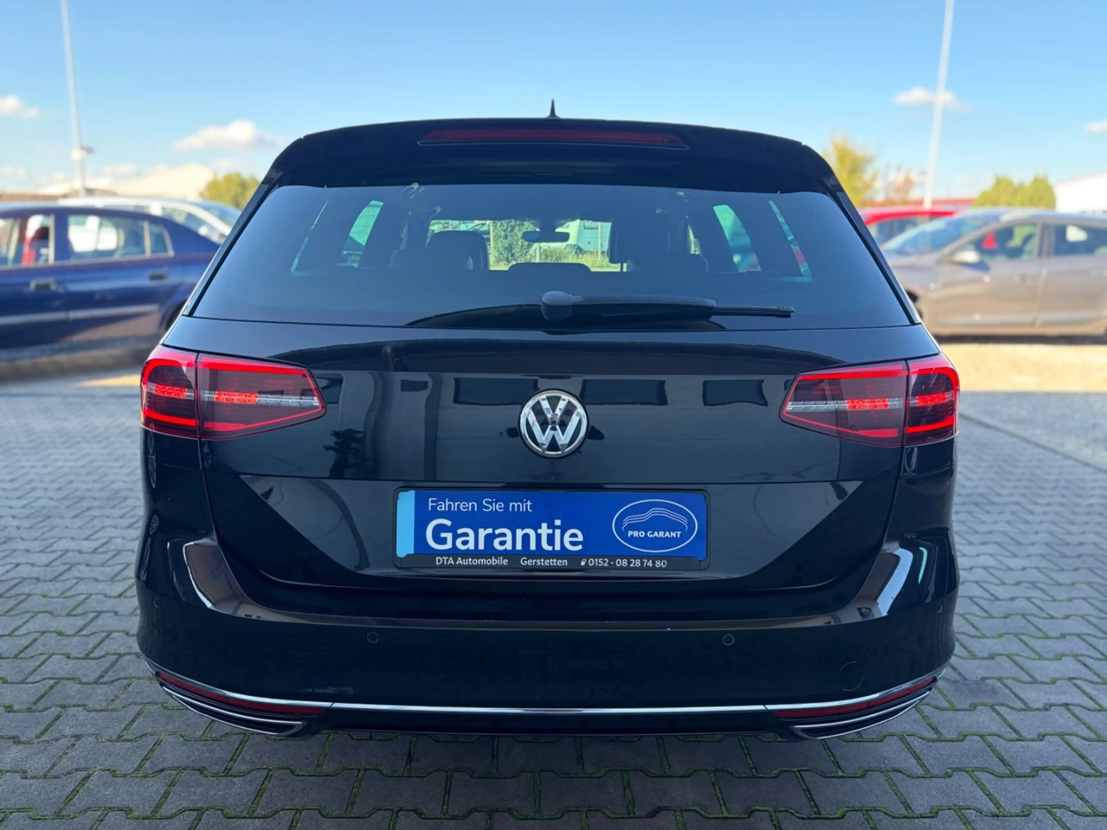 Volkswagen Passat Variant Passat R-Line 4Motion 2.0 TDI * ACC*LED*KeyGo* — photo 7
