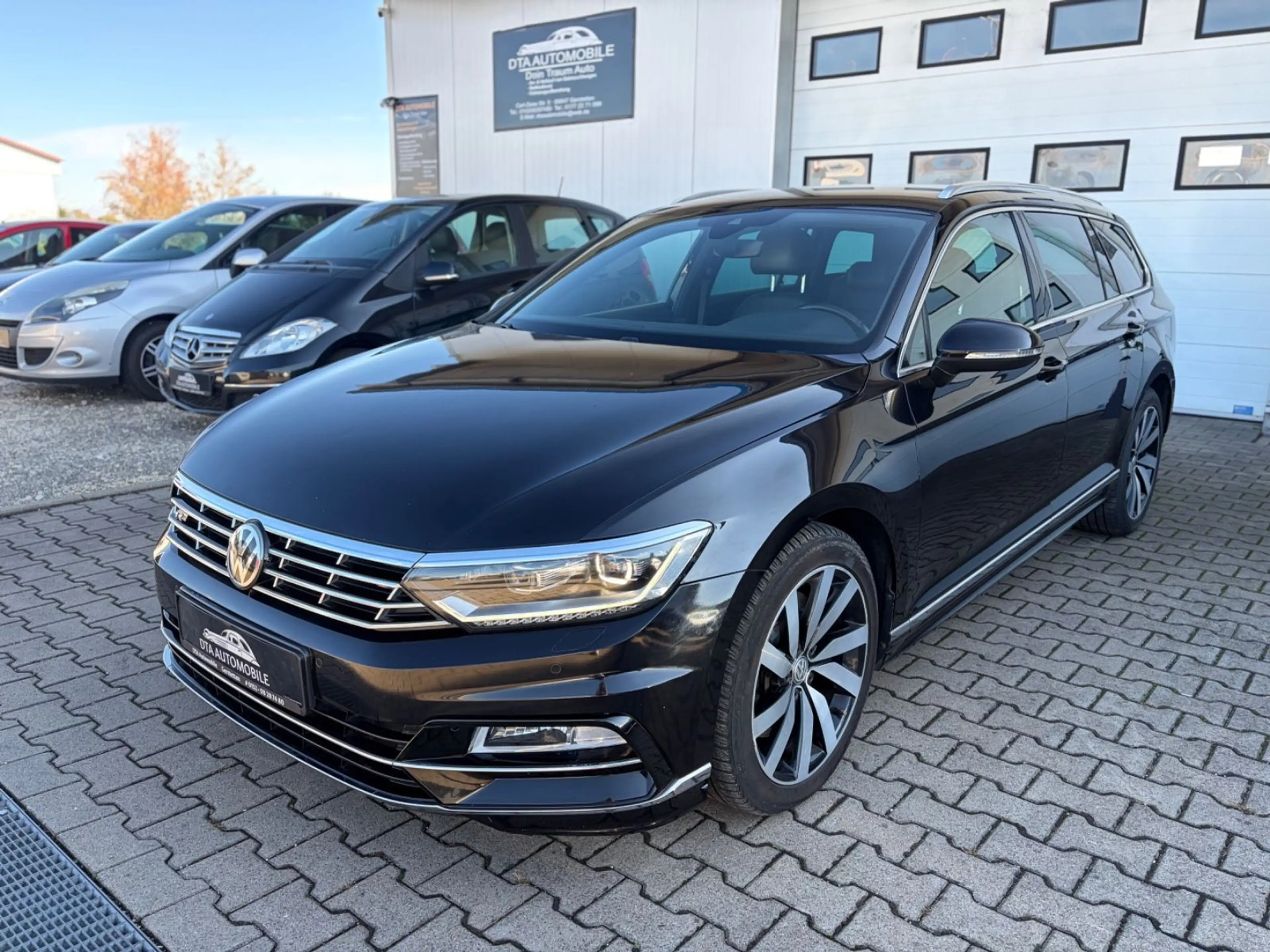 Volkswagen Passat Variant Passat R-Line 4Motion 2.0 TDI * ACC*LED*KeyGo* — photo 2