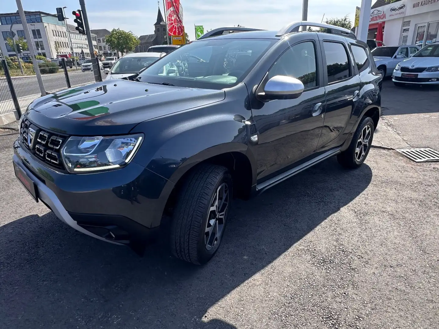 Dacia Duster II Urban*Klima*Navi*DAB*Kamera*AHK Grau - 1