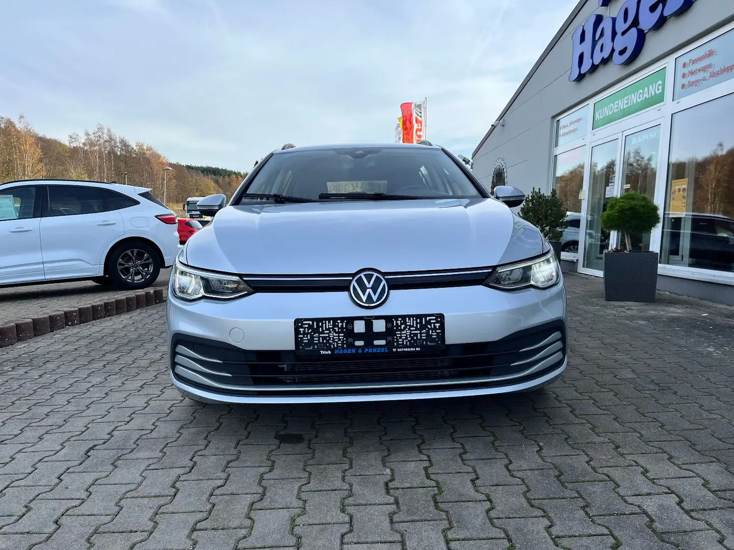 Volkswagen Golf VIII Variant Life PDC Navi AppConnect AHK Argent - 2