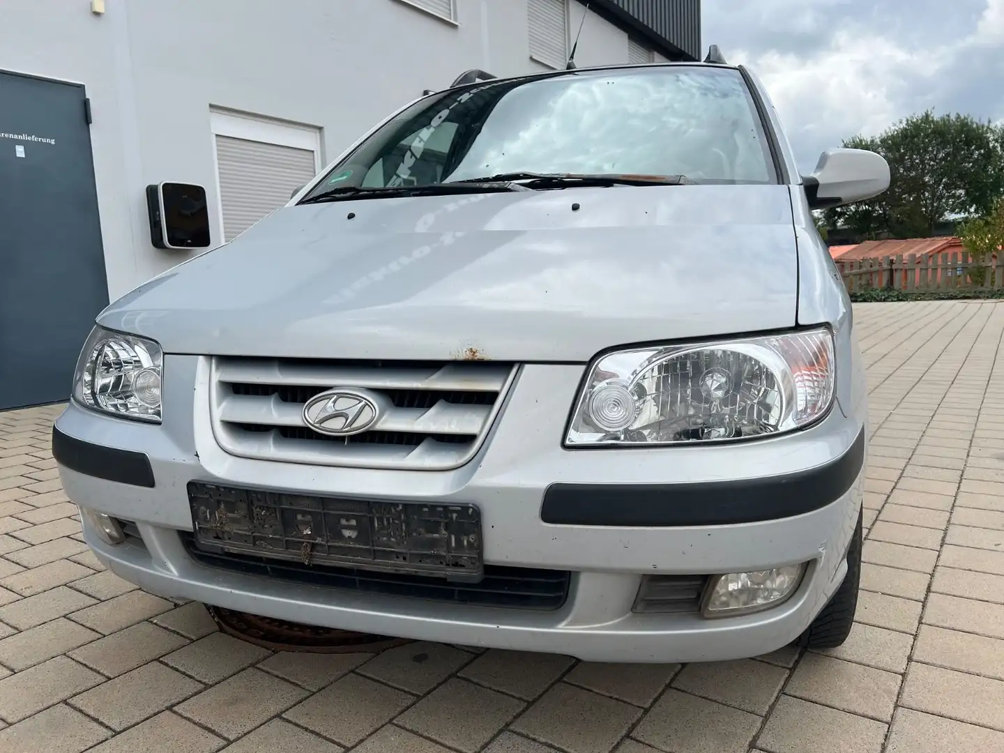 Hyundai Matrix 1.6 GLS Silber - 1