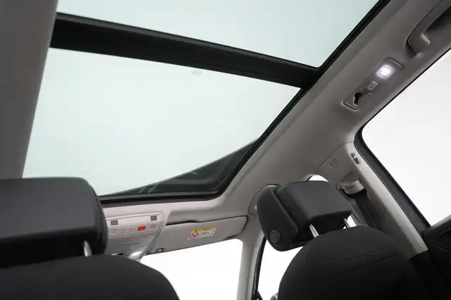 Volkswagen Tiguan view 25
