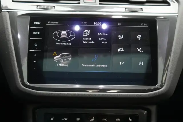 Volkswagen Tiguan view 17