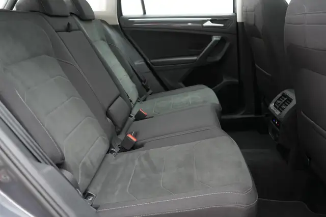 Volkswagen Tiguan view 9