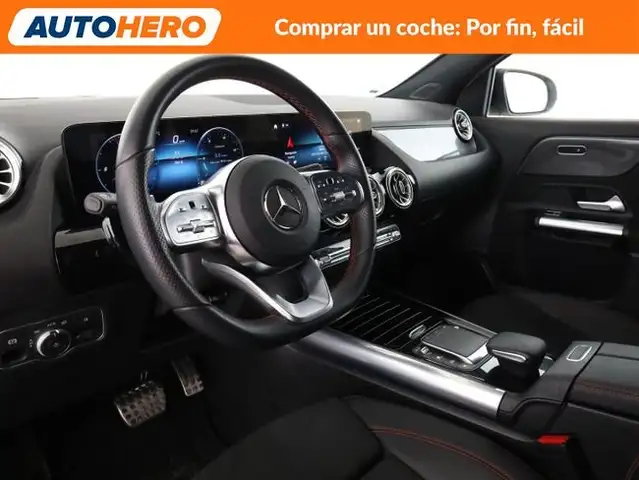 Mercedes-Benz Gla view 12