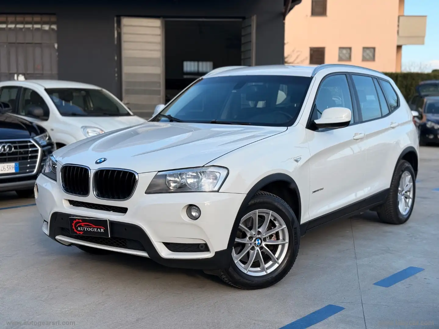 BMW X3 xDrive20d Futura Grijs - 1