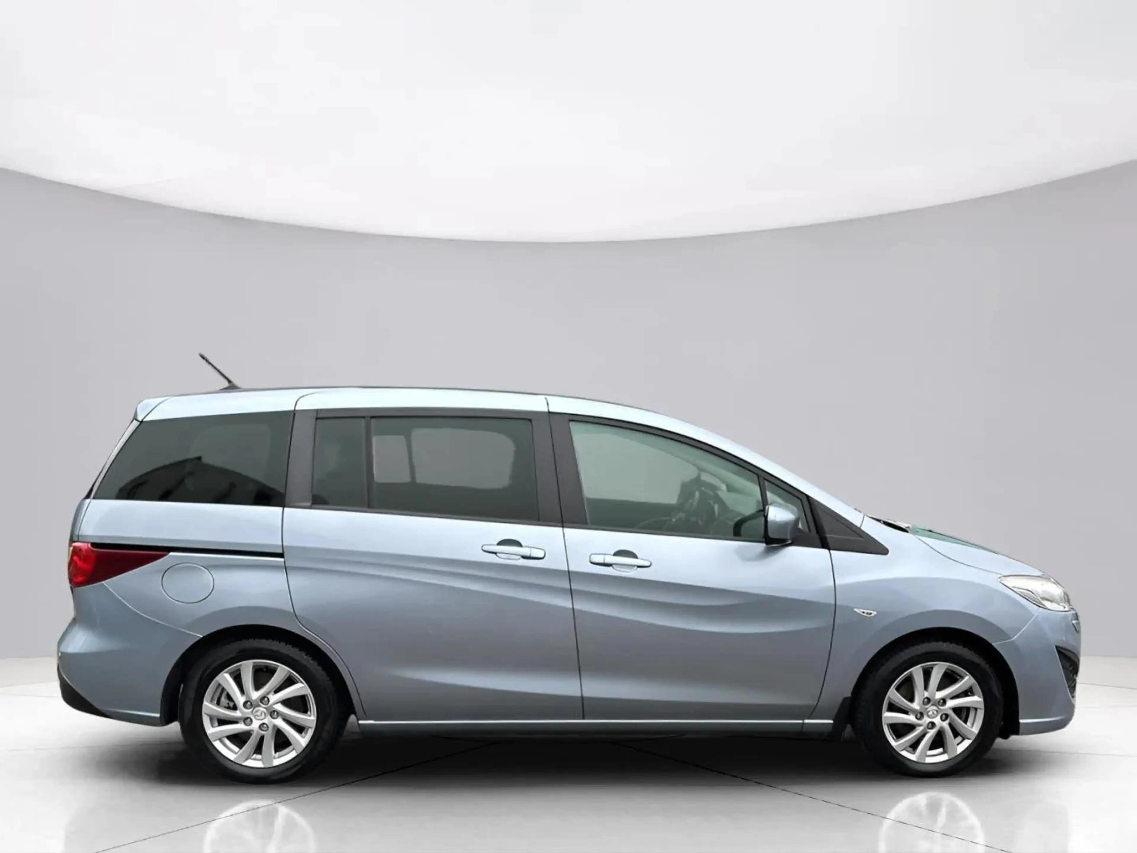 Mazda 5 7.Sitze*HU/AU Neu*SHZ*Temp.*PDC*Klima*USB*AUX* — photo 8