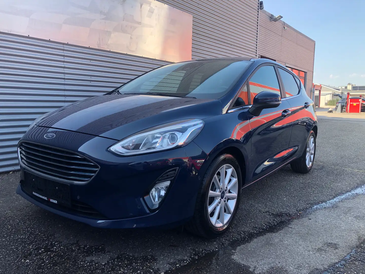Ford Fiesta Fiesta Titanium 1,5 TDCi #LETZTES MODELL # Blau - 1