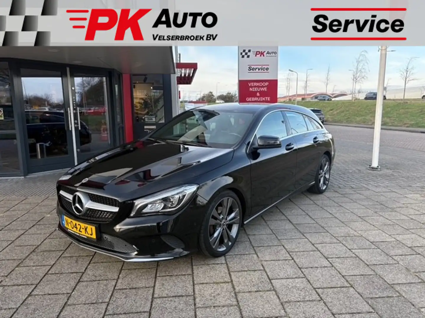 Mercedes-Benz CLA 200 Shooting Brake Prestige | Navi | Cruise | 87.150 k Zwart - 1