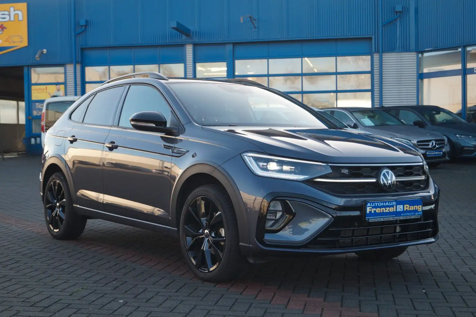 Volkswagen Taigo R-Line *ACC*IQLight*Kamera*Lane*AHK*SHZ* Gris - 1