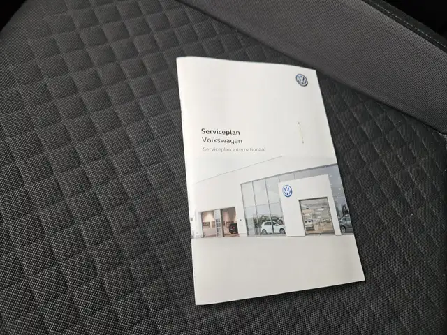 Volkswagen Tiguan view 24
