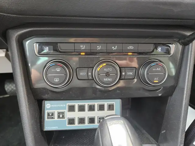 Volkswagen Tiguan view 15
