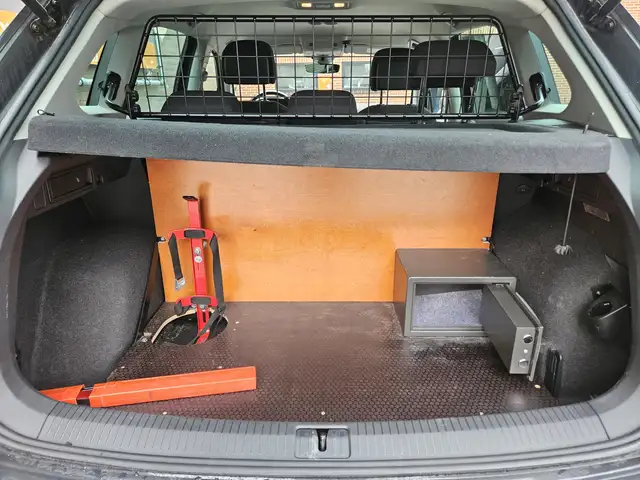 Volkswagen Tiguan view 30