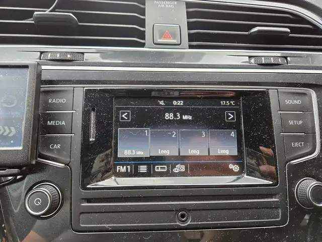 Volkswagen Tiguan view 13