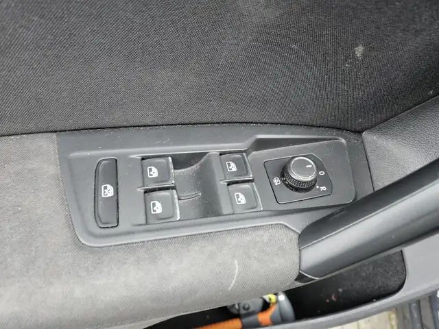 Volkswagen Tiguan view 9