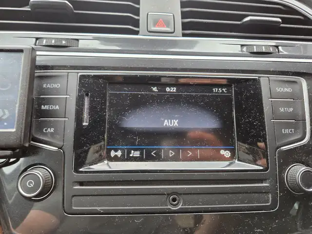 Volkswagen Tiguan view 14