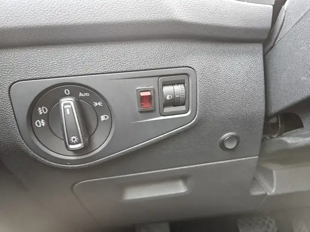 Volkswagen Tiguan view 22