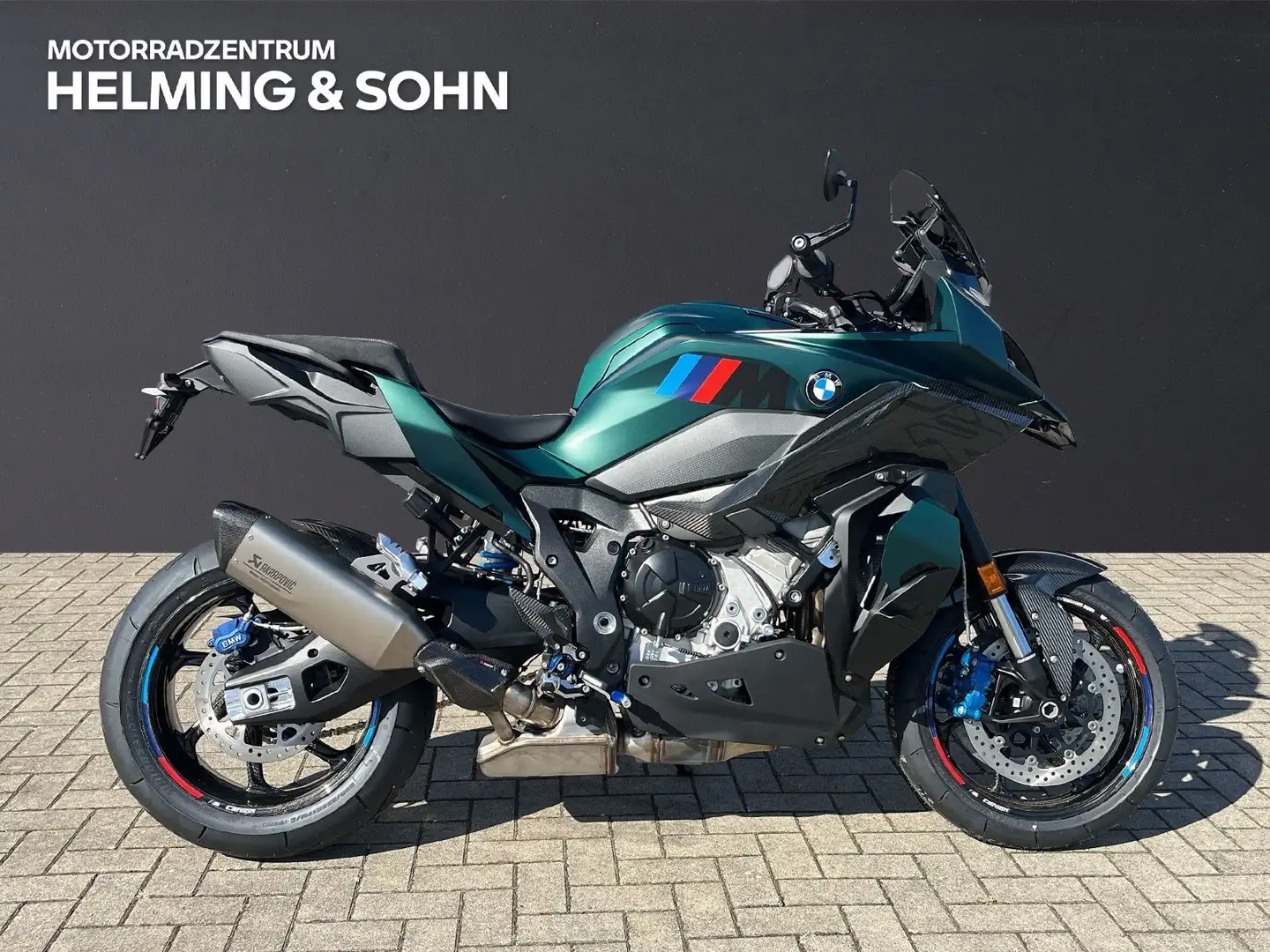 BMW M 1000 XR Verde - 1