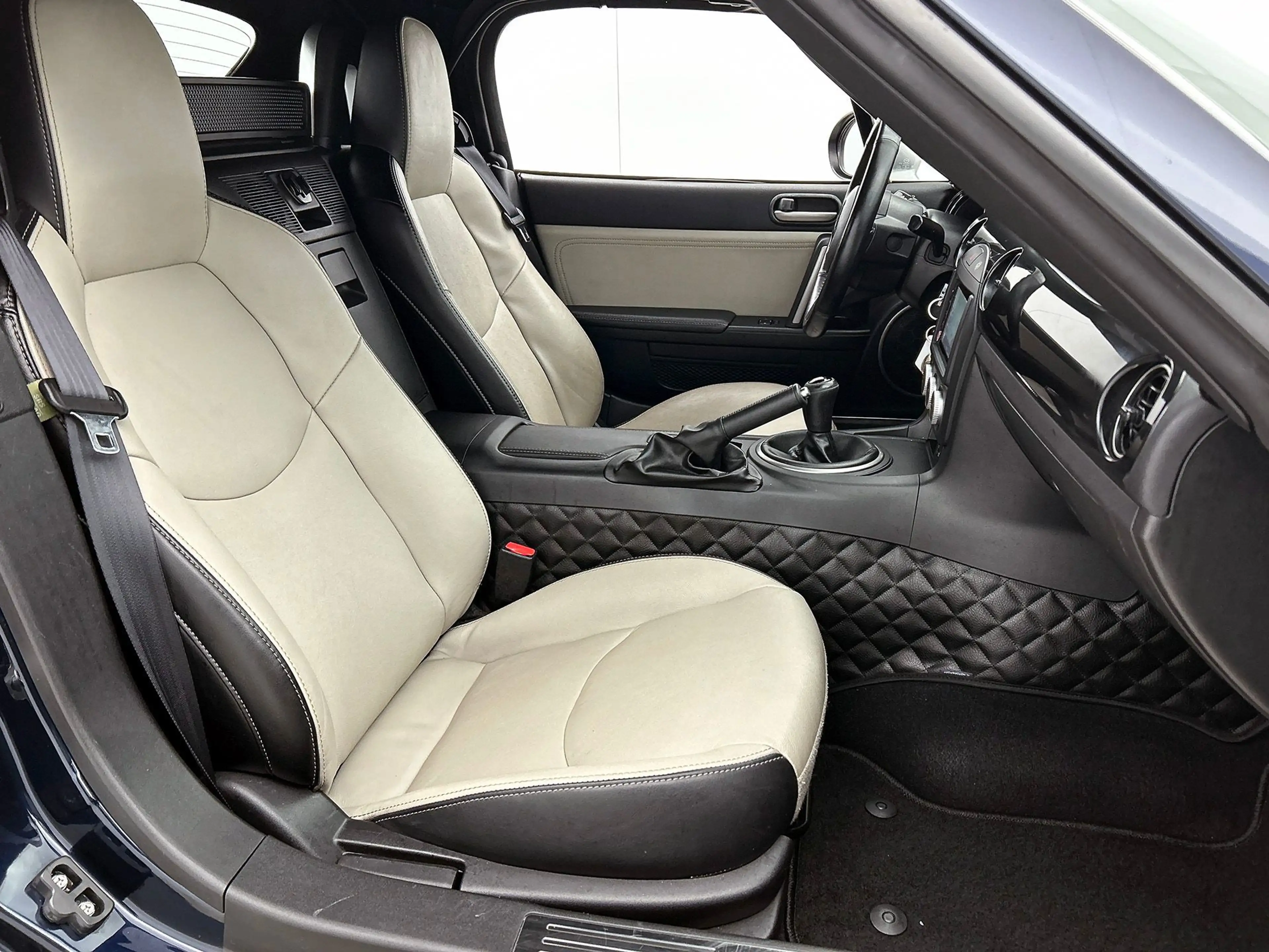 Mazda MX-5 Roadster Coupé 1.8 Silver Edition | Inc. Hardtop | — photo 14