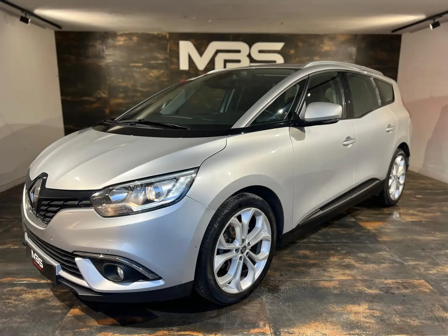 Renault Grand Scenic *7 PLACES *CAMERA *FEUX LED *CLIM BI-ZONE *GPS Срібний - 1