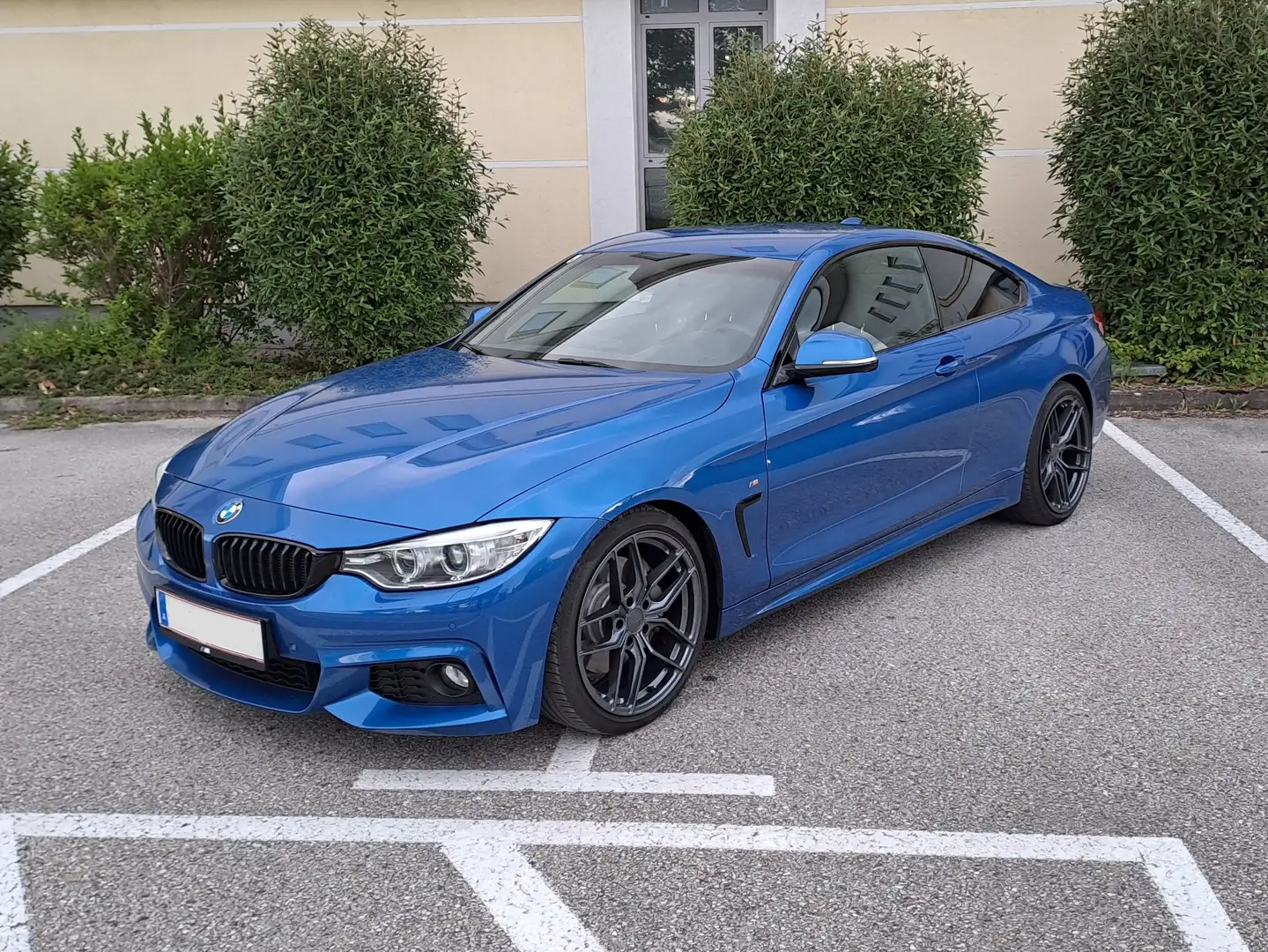 BMW 435 435i xDrive Coupe M-Sport Österreich-Paket Aut. Modrá - 1