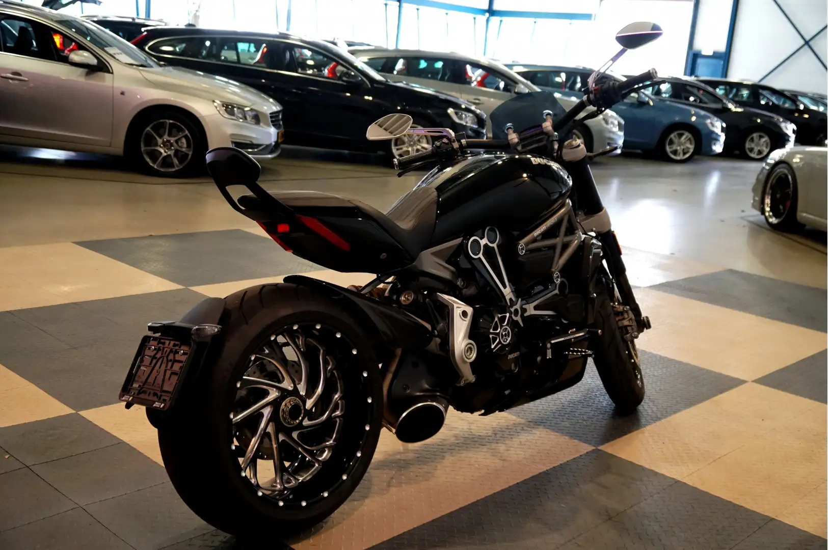 Ducati XDiavel Tour S 1262 132kW/180pk 146Nm koppel FULL OPTIONS Black - 2