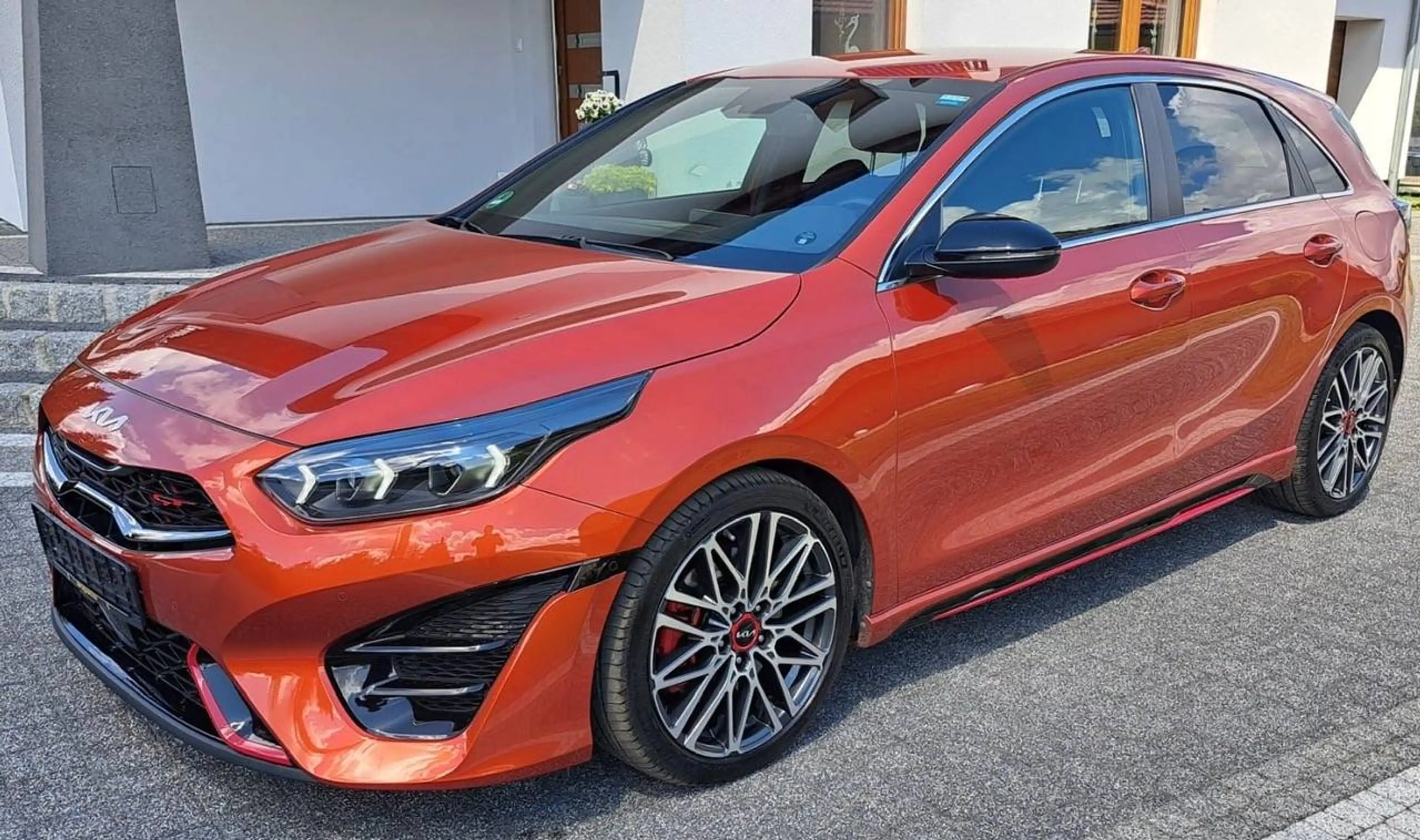 Kia Ceed / cee'd GT — photo 2