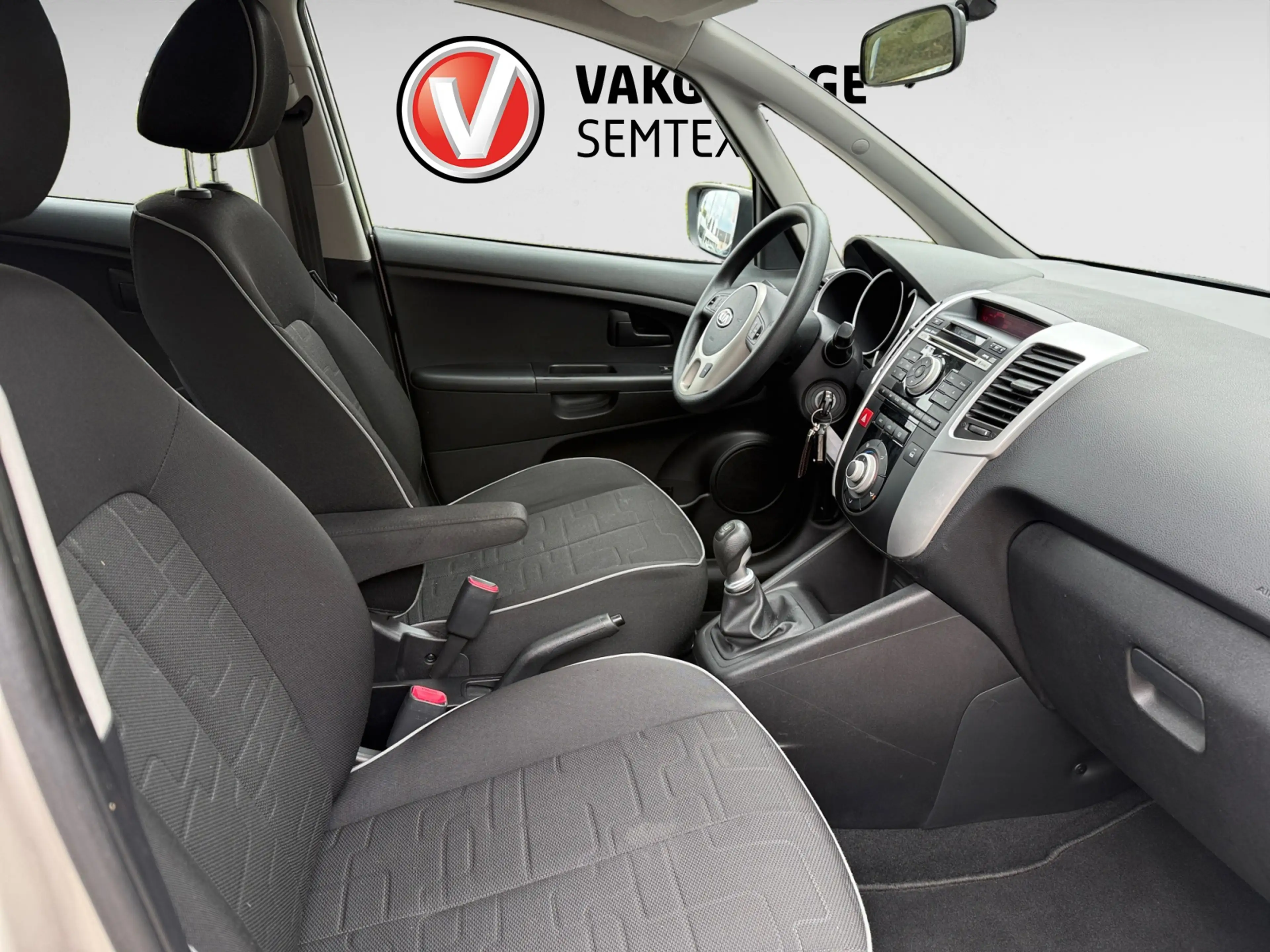 Kia Venga 1.4 CVVT X-tra | Airco | Parkeer Sensoren Achterzi — photo 15