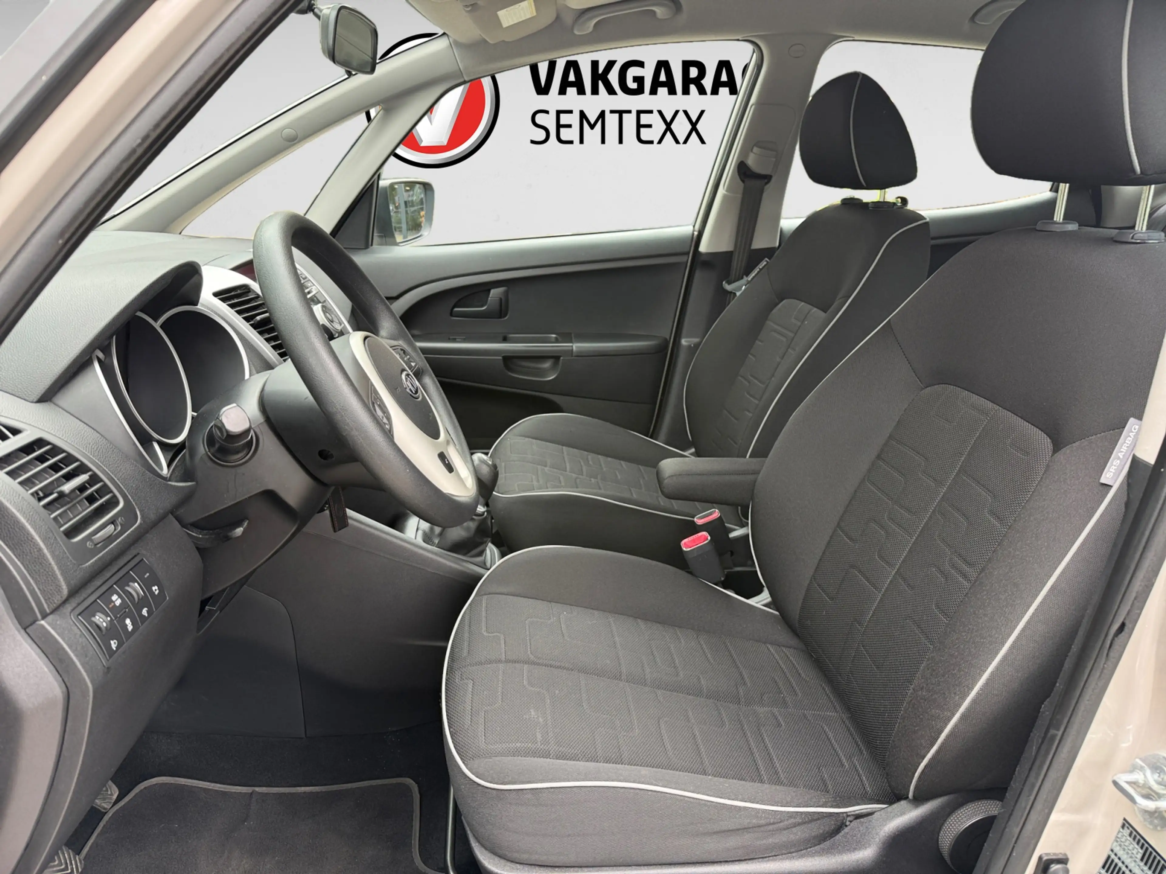 Kia Venga 1.4 CVVT X-tra | Airco | Parkeer Sensoren Achterzi — photo 4