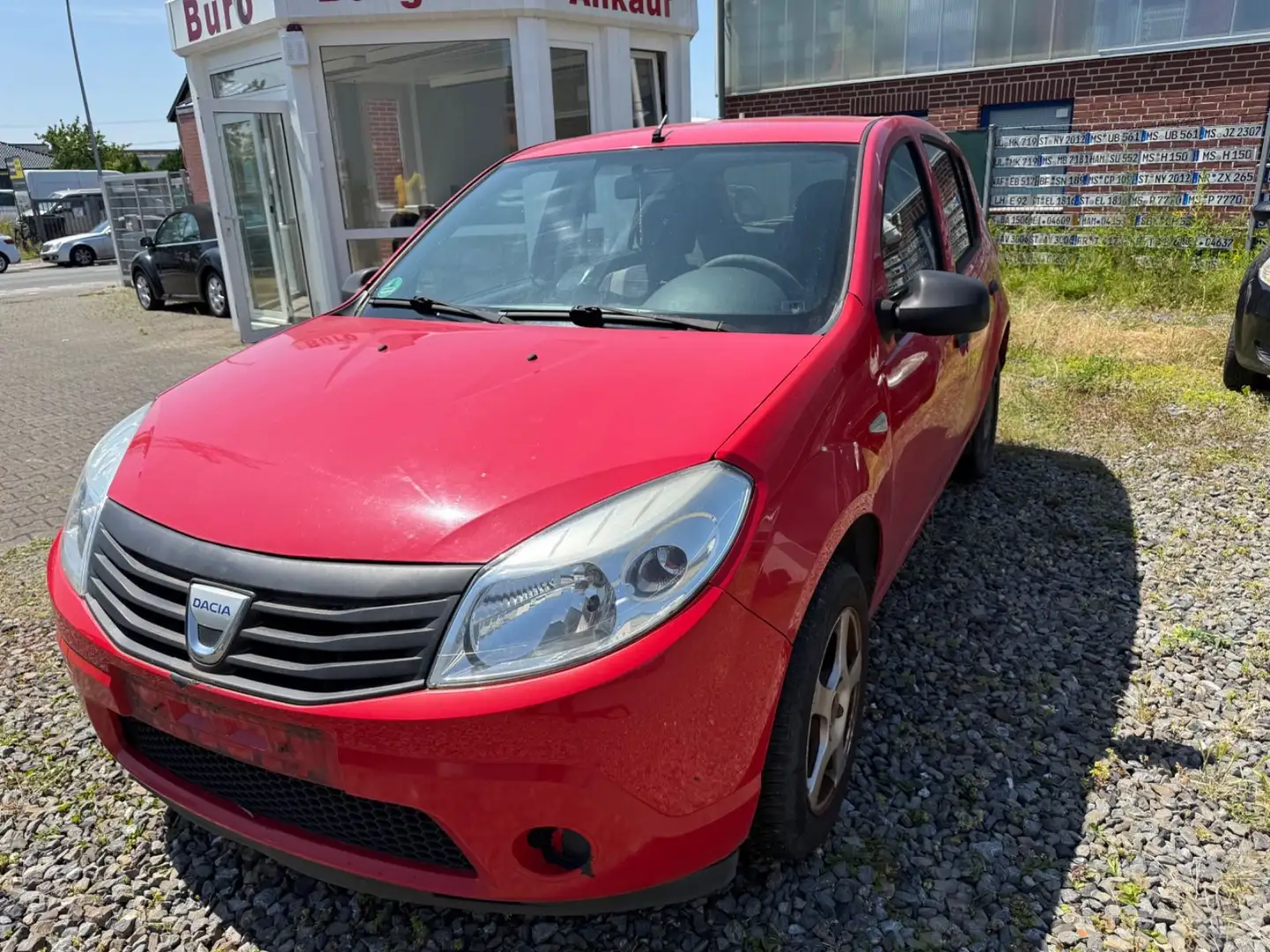 Dacia Sandero Basis Rojo - 1