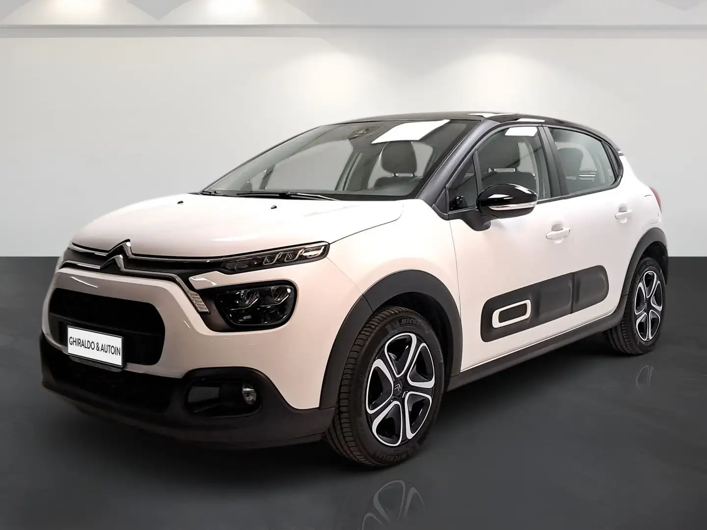 Citroen C3 III 2017 1.2 puretech Feel Pack s&s 83cv Bianco - 1