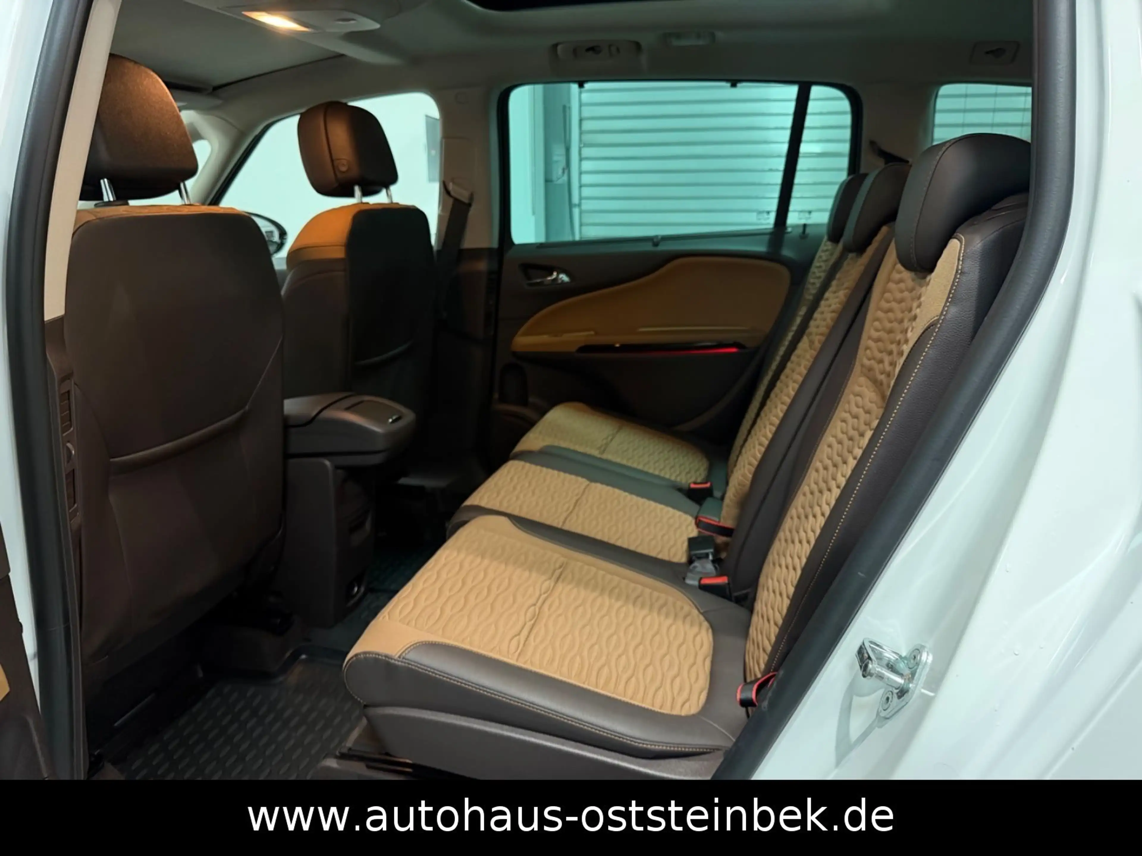Opel Zafira C TOURER 2.0 CDTI/OPC-LINE/BI-XEN/7-SITZE — photo 13