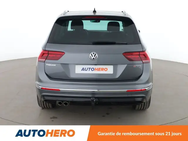 Volkswagen Tiguan view 5