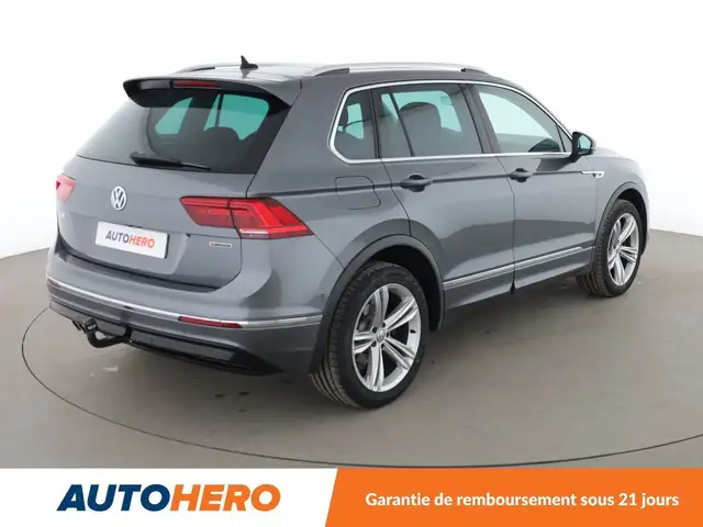 Volkswagen Tiguan view 6