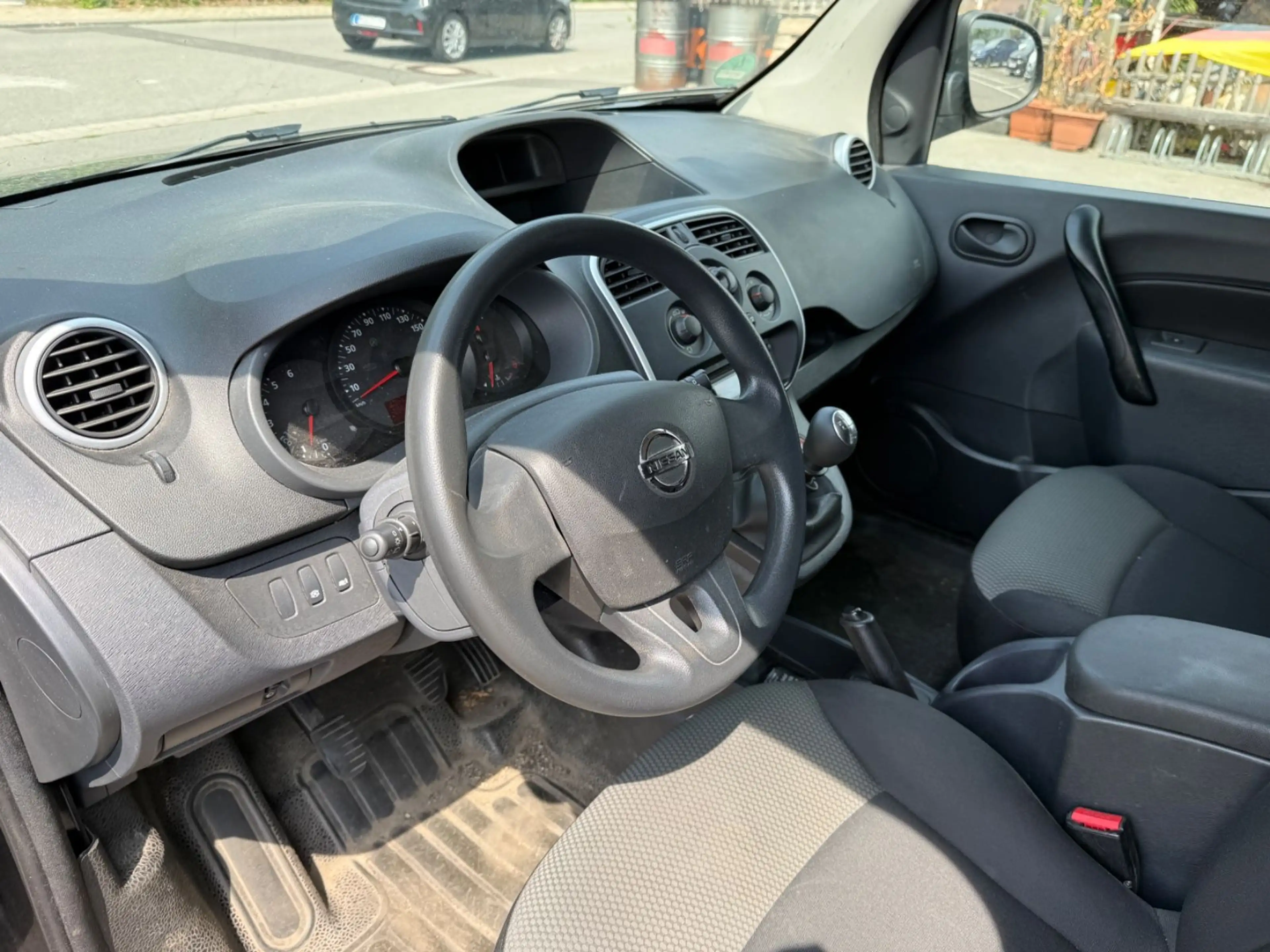 Nissan NV250 Kastenwagen L2H1 2,2t Comfort — photo 8