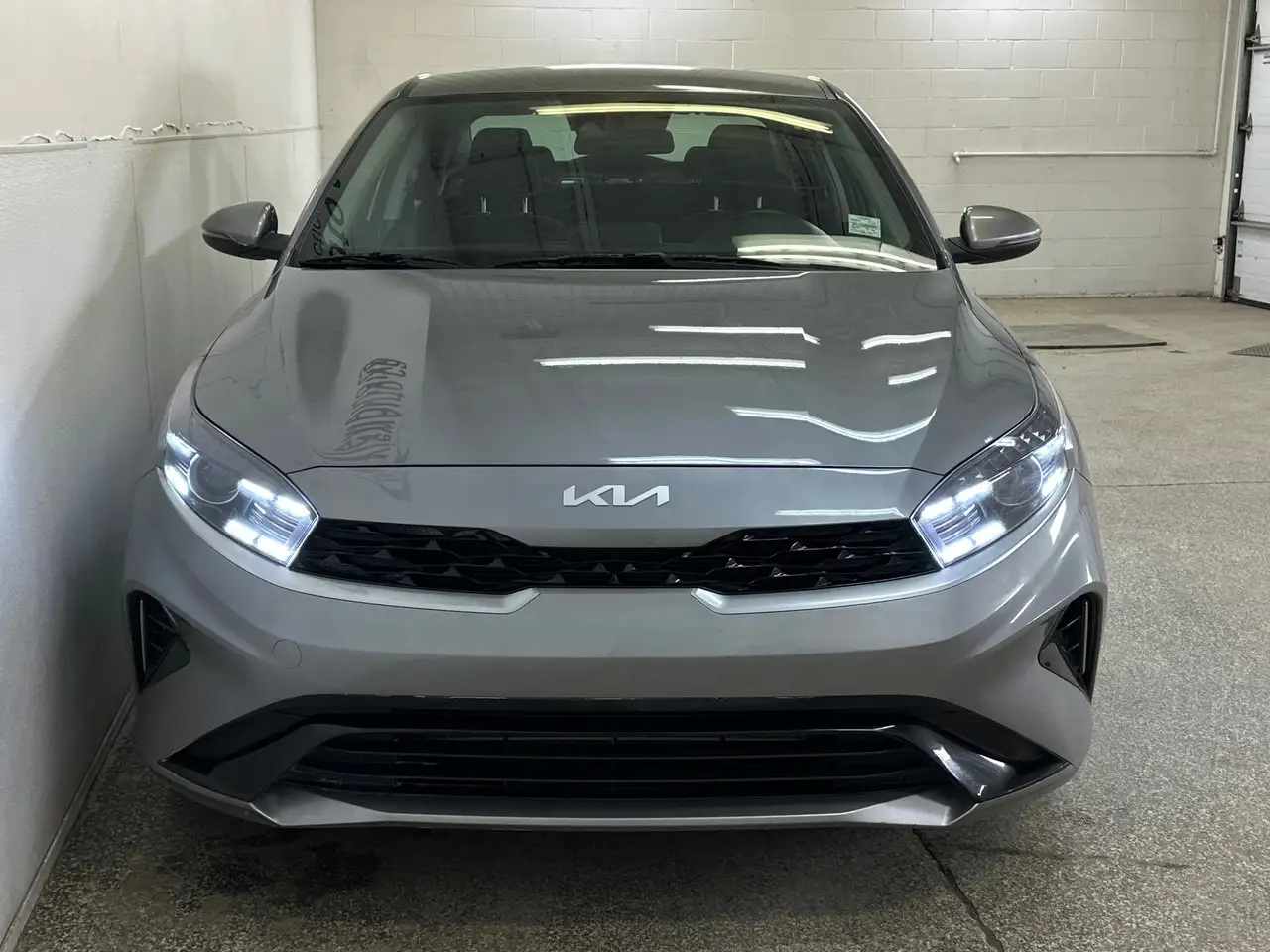 Kia Forte снимка Kia Forte