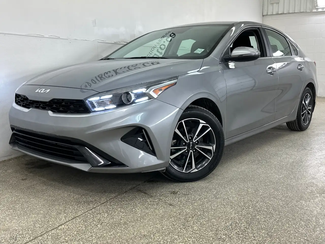 Kia Forte снимка Kia Forte