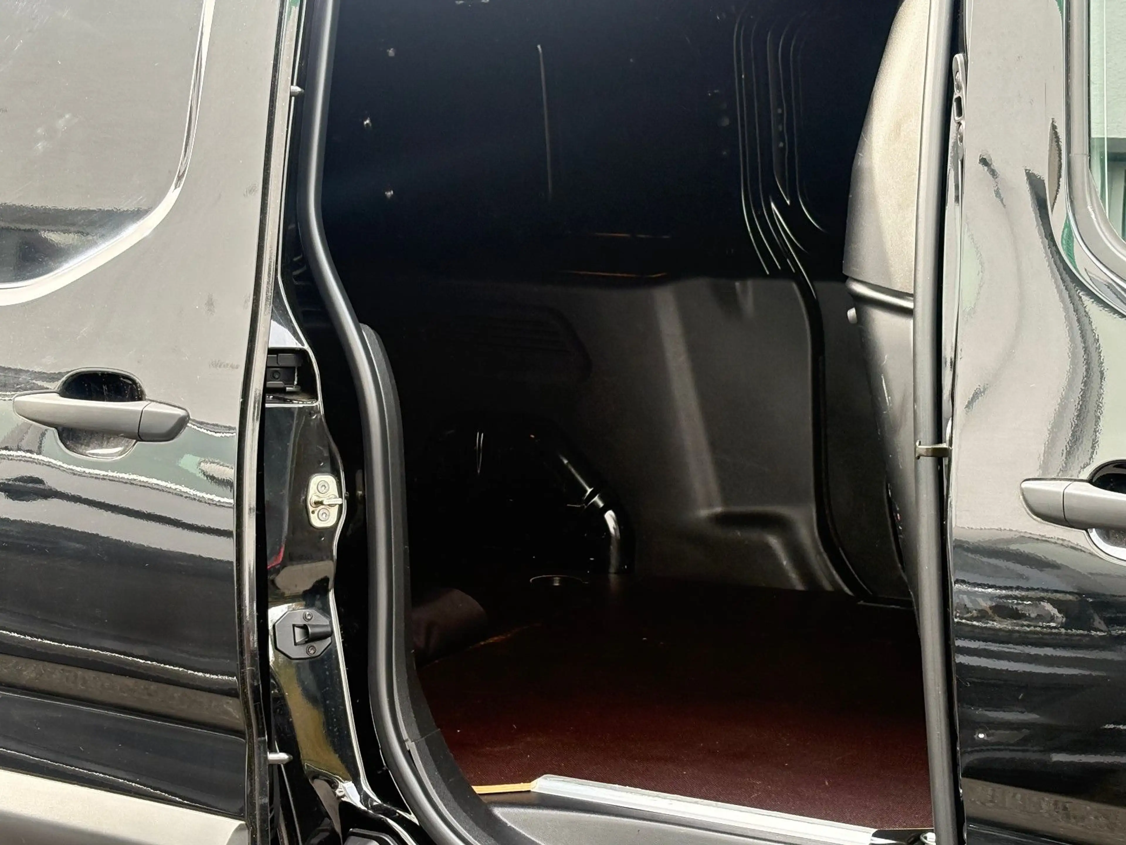 Citroen Berlingo 1.5 Kasten XL L2 LANG Driver AHK KAM — photo 13