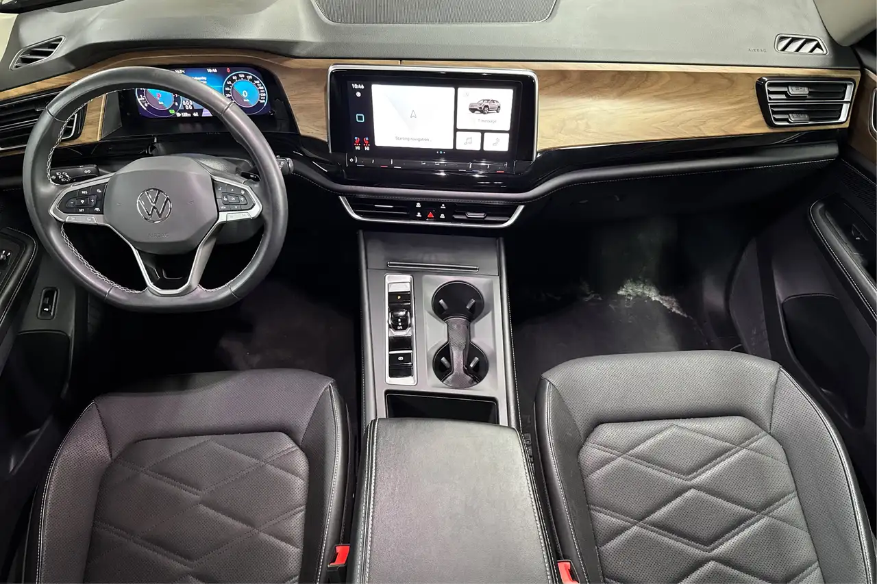 Volkswagen Atlas снимка Volkswagen Atlas