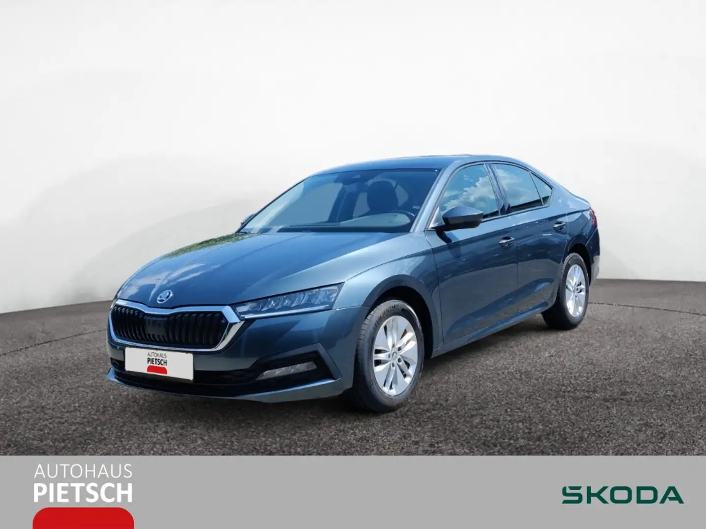 Skoda Octavia Limo 2.0 TDI Active LED AHK SmartLink Grigio - 1
