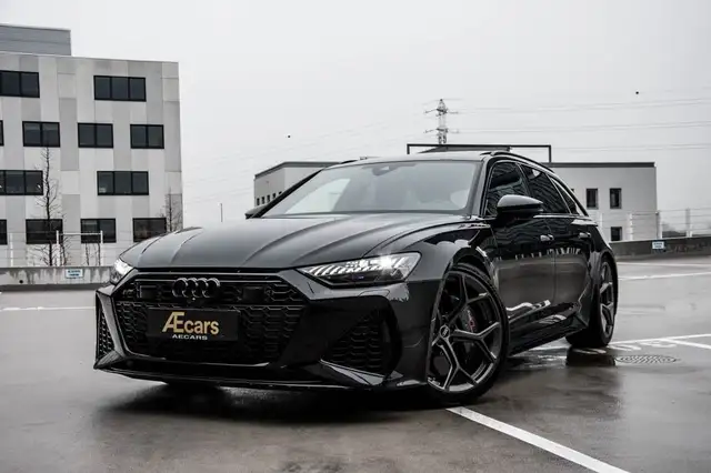 Audi RS6 AVANT / 4.0 V8 TFSI QUATTRO / PERFORMANCE / VAT