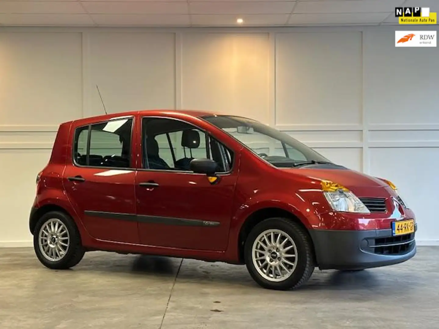 Renault Modus 1.6-16V Expression Luxe Automaat Rosso - 1