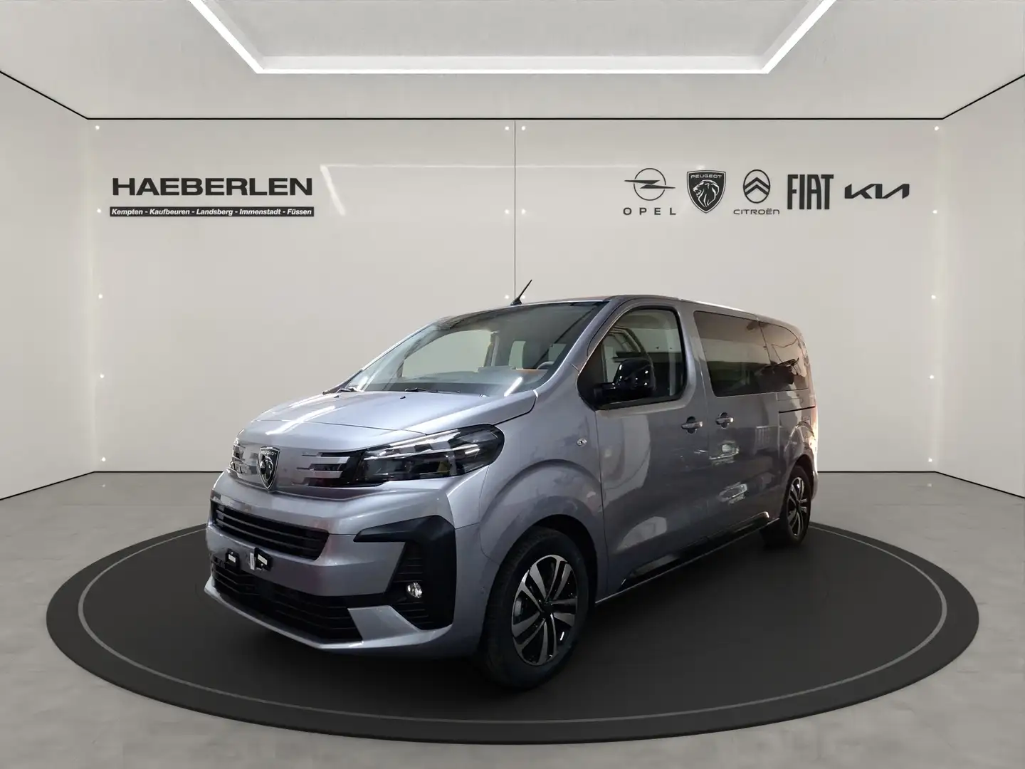 Peugeot Traveller 2.0 BlueHDi 180 FAP L2 Active +8-Sitze Grijs - 2