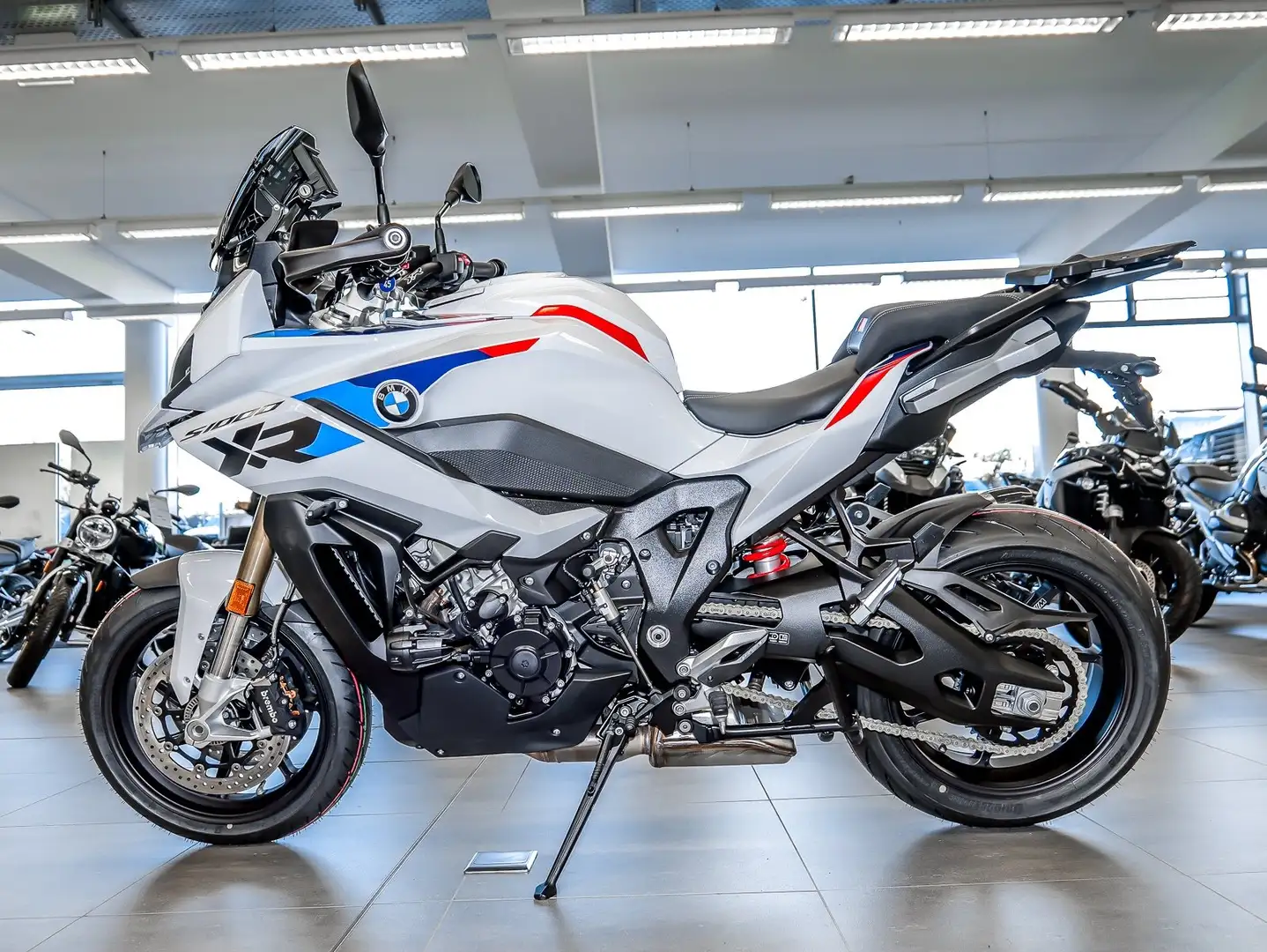 BMW S 1000 XR Schmiedefelgen + Oil Inclusive Білий - 2