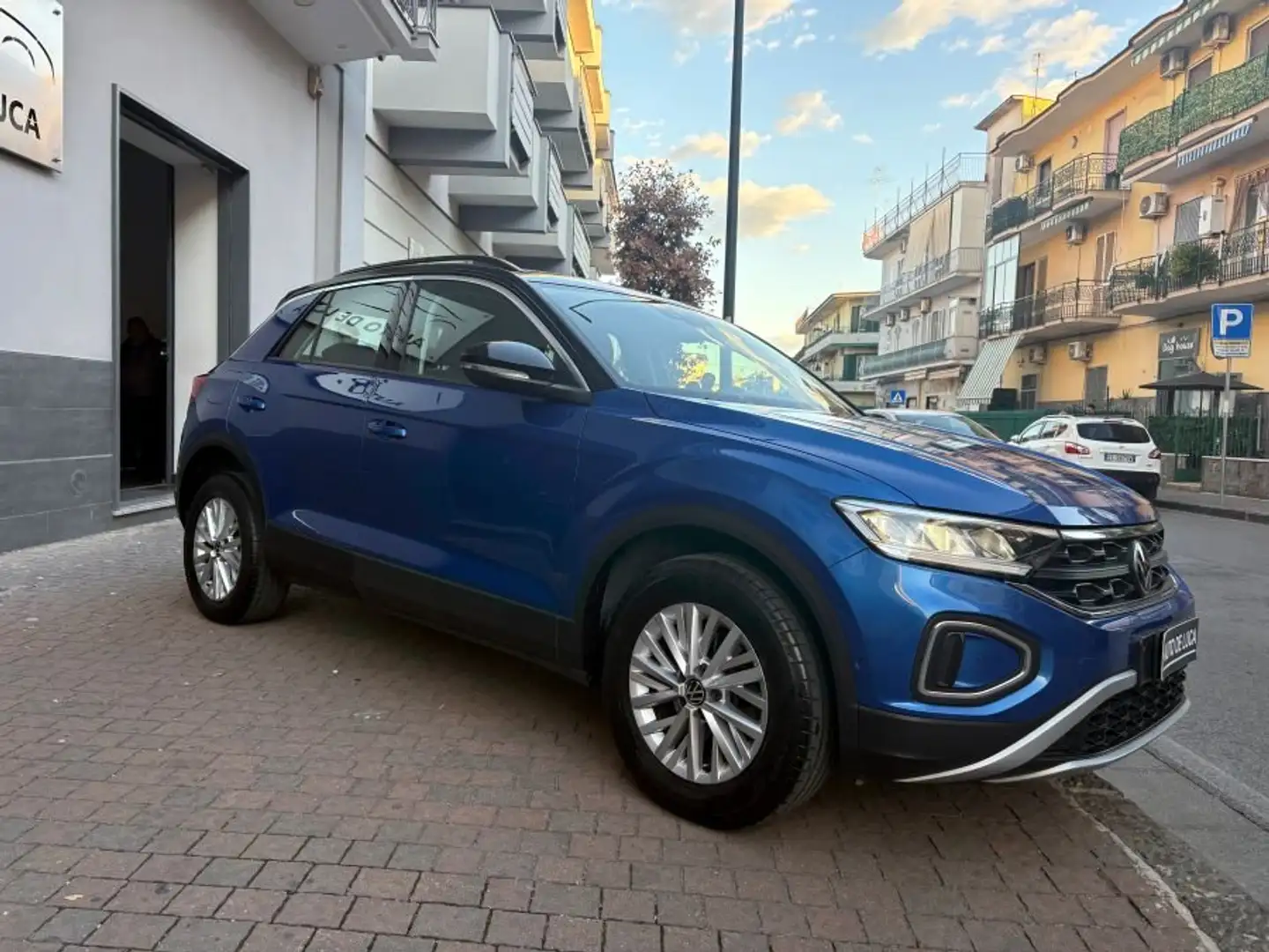 Volkswagen T-Roc VOLKSWAGEN T ROC 1.0 TSI LIFE ITALIA CERTIFICATA Blu/Azzurro - 2
