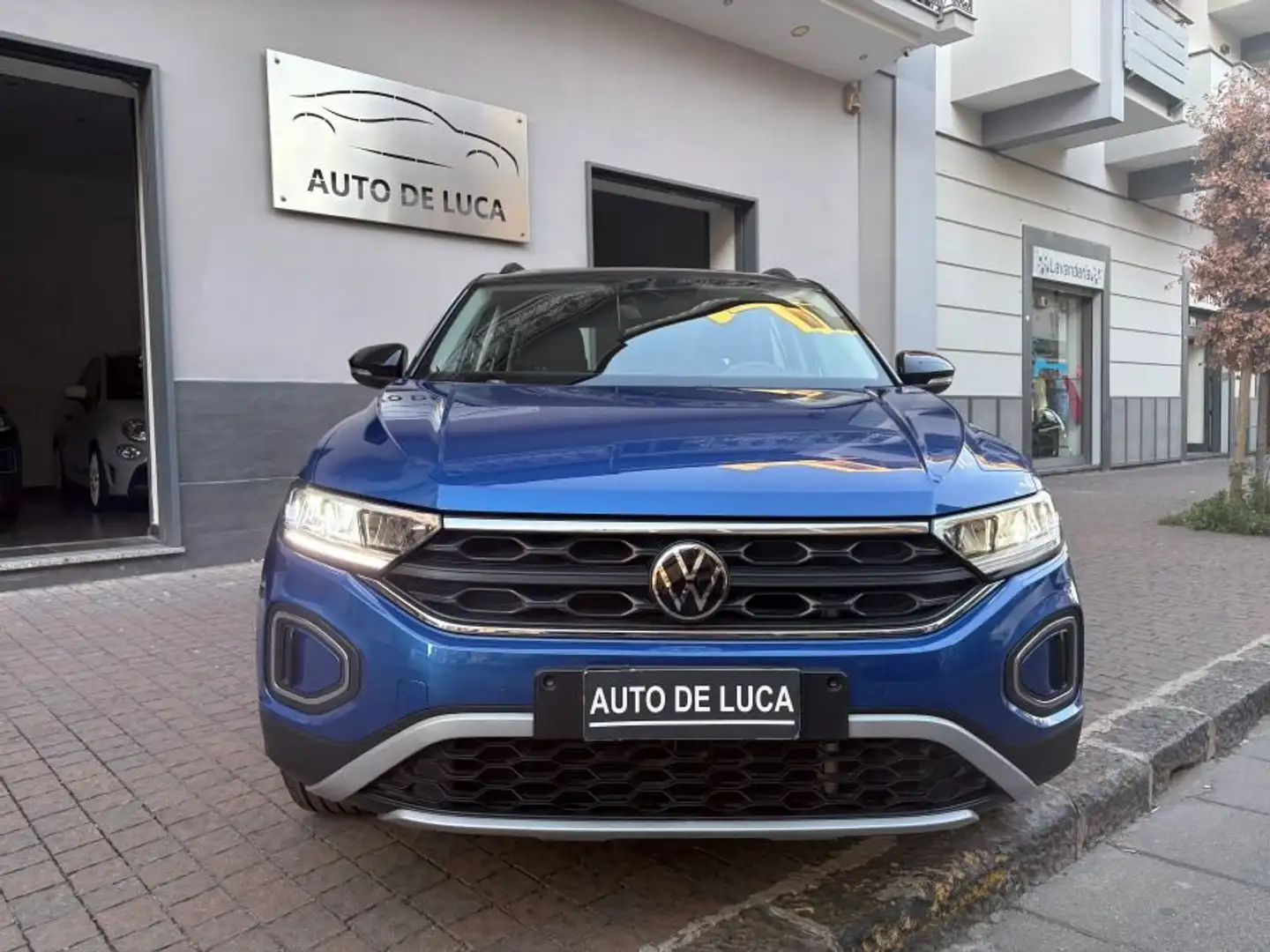 Volkswagen T-Roc VOLKSWAGEN T ROC 1.0 TSI LIFE ITALIA CERTIFICATA Blu/Azzurro - 1