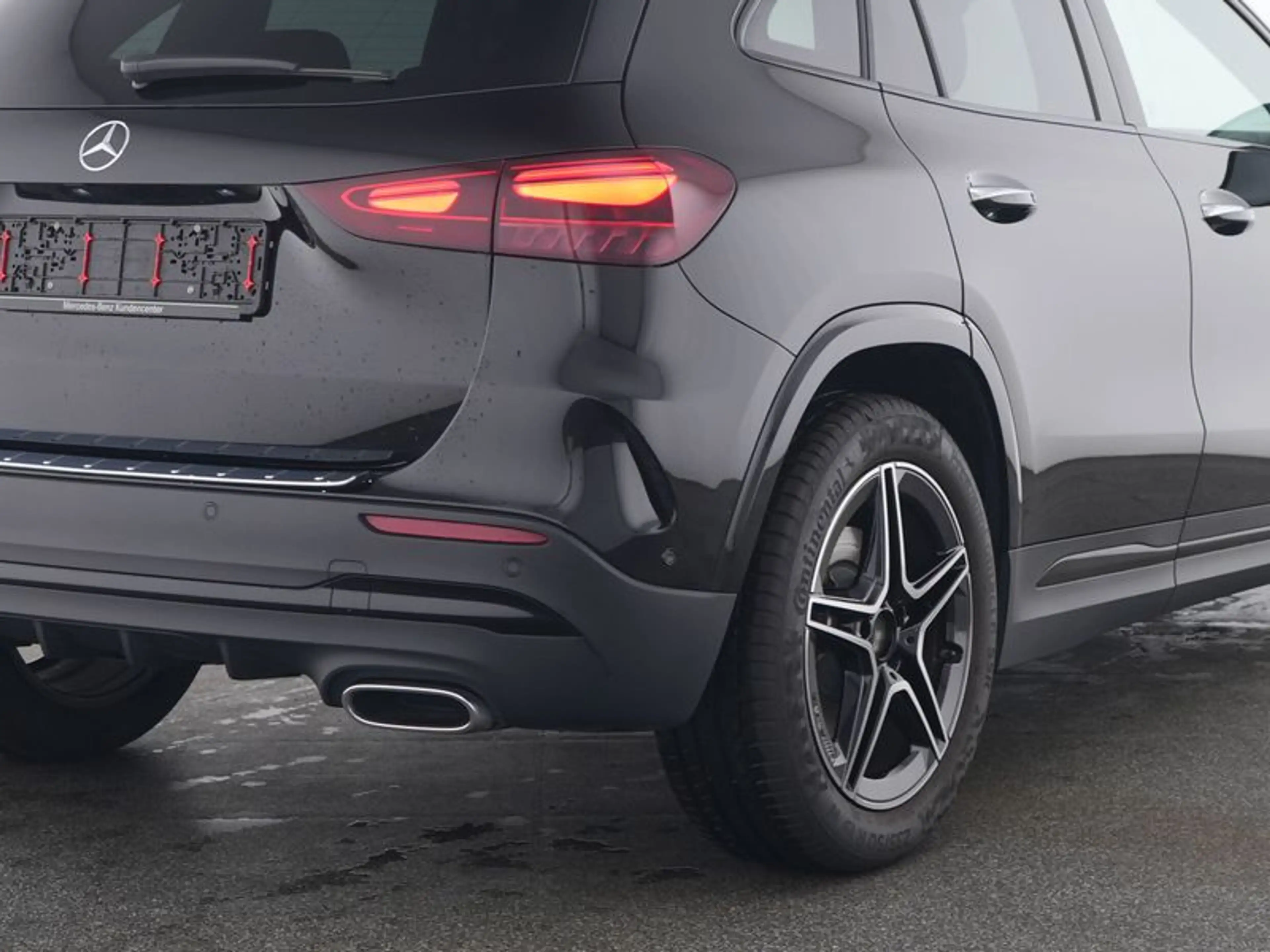 Mercedes-Benz GLA 220 4M AMG-Sport/Pano/MLB/Night/Dist/360/HUD — photo 5