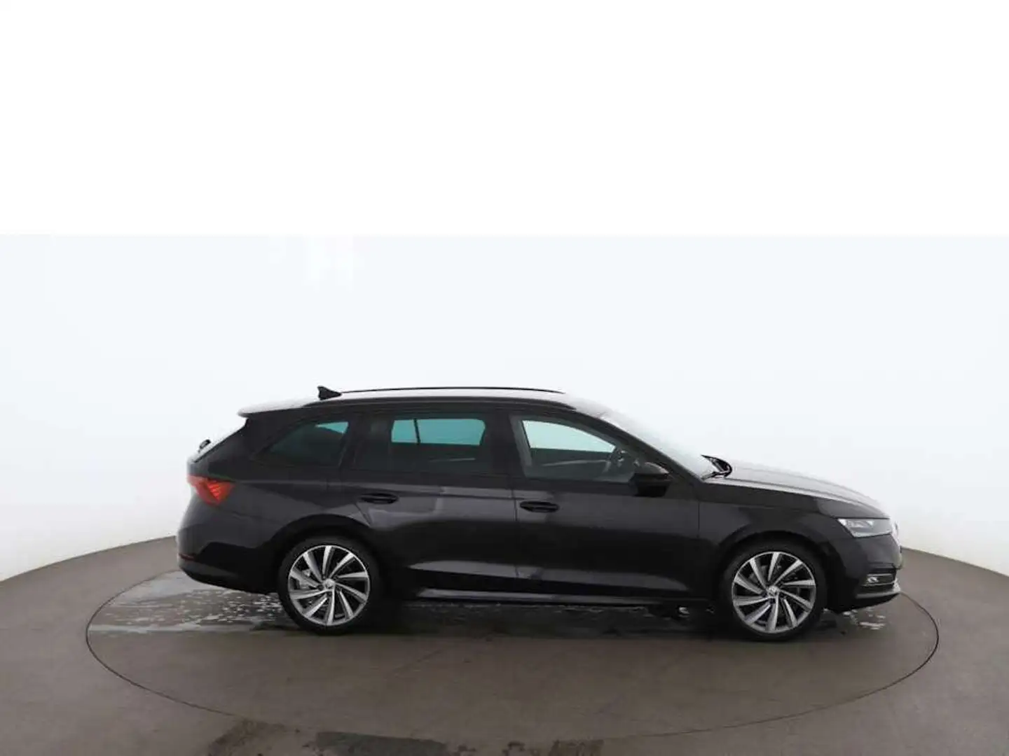 Skoda Octavia Combi 2.0 TDI First Aut MATRIX RADAR NAVI Negro - 2